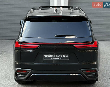 Лексус ЛХ 2022 у Києві на Automoto.ua Чорний Лексус ЛХ, об'ємом двигуна 3.45 л та пробігом 70 тис. км за 123000 $, фото 18 на Automoto.ua