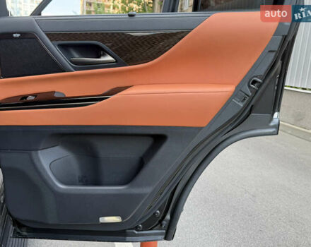 Лексус ЛХ 2022 у Києві на Automoto.ua Чорний Лексус ЛХ, об'ємом двигуна 3.45 л та пробігом 70 тис. км за 123000 $, фото 59 на Automoto.ua