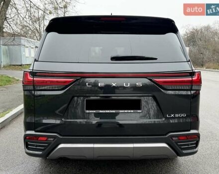 Черный Лексус ЛХ, объемом двигателя 3.35 л и пробегом 51 тыс. км за 112500 $, фото 4 на Automoto.ua