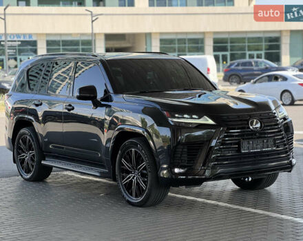 Черный Лексус ЛХ, объемом двигателя 3.35 л и пробегом 50 тыс. км за 118500 $, фото 4 на Automoto.ua