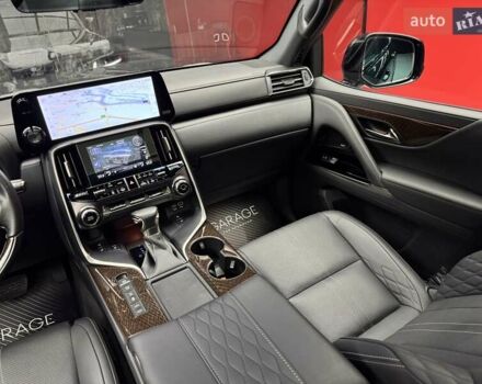 Черный Лексус ЛХ, объемом двигателя 3.4 л и пробегом 49 тыс. км за 134900 $, фото 36 на Automoto.ua