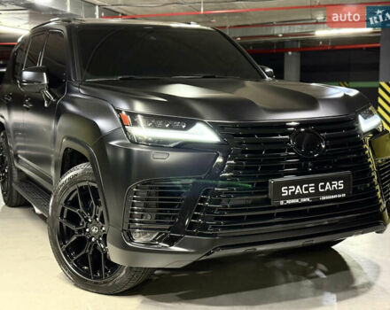 Черный Лексус ЛХ, объемом двигателя 3.35 л и пробегом 63 тыс. км за 114000 $, фото 2 на Automoto.ua