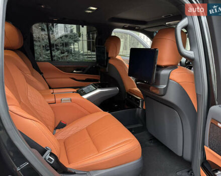 Черный Лексус ЛХ, объемом двигателя 3.45 л и пробегом 2 тыс. км за 139000 $, фото 30 на Automoto.ua