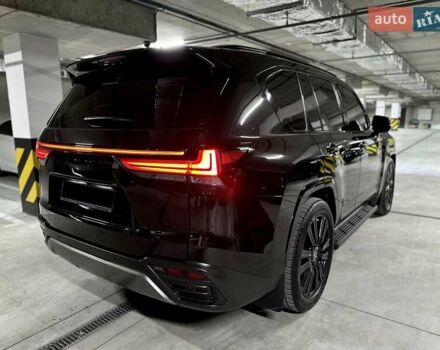 Черный Лексус ЛХ, объемом двигателя 3.45 л и пробегом 26 тыс. км за 137000 $, фото 13 на Automoto.ua