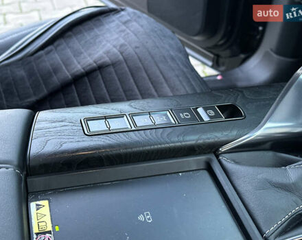 Чорний Лексус ЛХ, об'ємом двигуна 3.35 л та пробігом 120 тис. км за 99000 $, фото 86 на Automoto.ua