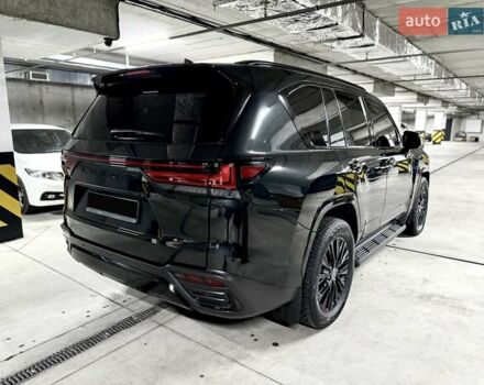 Черный Лексус ЛХ, объемом двигателя 3.35 л и пробегом 35 тыс. км за 125000 $, фото 11 на Automoto.ua