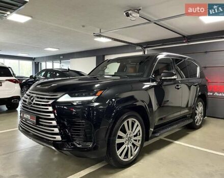 Черный Лексус ЛХ, объемом двигателя 3.45 л и пробегом 39 тыс. км за 133700 $, фото 2 на Automoto.ua