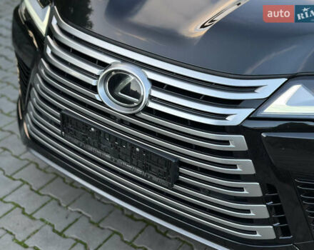 Чорний Лексус ЛХ, об'ємом двигуна 3.35 л та пробігом 120 тис. км за 99000 $, фото 20 на Automoto.ua