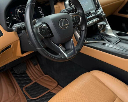 Черный Лексус ЛХ, объемом двигателя 3.35 л и пробегом 69 тыс. км за 114500 $, фото 10 на Automoto.ua