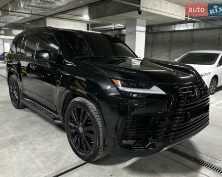 Черный Лексус ЛХ, объемом двигателя 3.45 л и пробегом 26 тыс. км за 137000 $, фото 17 на Automoto.ua