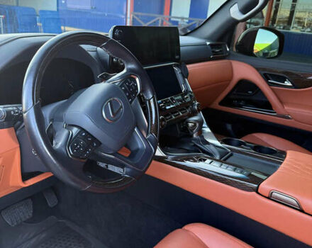 Черный Лексус ЛХ, объемом двигателя 3.45 л и пробегом 96 тыс. км за 111000 $, фото 6 на Automoto.ua