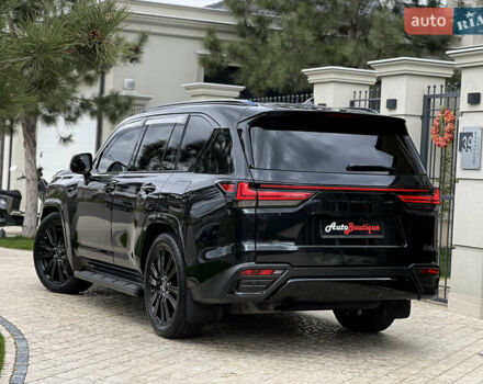 Черный Лексус ЛХ, объемом двигателя 3.45 л и пробегом 29 тыс. км за 145000 $, фото 9 на Automoto.ua
