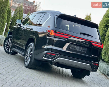 Чорний Лексус ЛХ, об'ємом двигуна 3.35 л та пробігом 120 тис. км за 99000 $, фото 11 на Automoto.ua