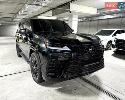 Черный Лексус ЛХ, объемом двигателя 3.35 л и пробегом 35 тыс. км за 125000 $, фото 17 на Automoto.ua
