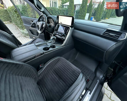 Чорний Лексус ЛХ, об'ємом двигуна 3.35 л та пробігом 120 тис. км за 99000 $, фото 90 на Automoto.ua