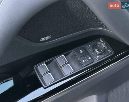 Чорний Лексус ЛХ, об'ємом двигуна 3.35 л та пробігом 120 тис. км за 99000 $, фото 51 на Automoto.ua