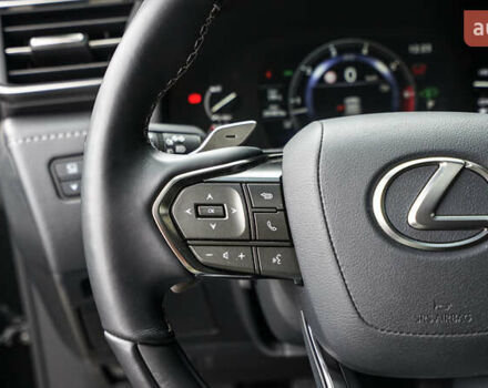 Черный Лексус ЛХ, объемом двигателя 3.45 л и пробегом 20 тыс. км за 130497 $, фото 19 на Automoto.ua