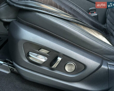 Чорний Лексус ЛХ, об'ємом двигуна 3.35 л та пробігом 120 тис. км за 99000 $, фото 53 на Automoto.ua