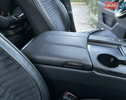 Чорний Лексус ЛХ, об'ємом двигуна 3.35 л та пробігом 120 тис. км за 99000 $, фото 84 на Automoto.ua