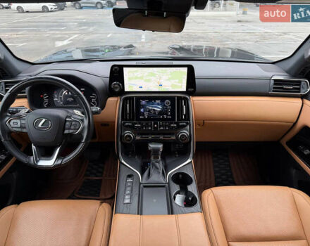 Черный Лексус ЛХ, объемом двигателя 3.35 л и пробегом 69 тыс. км за 114500 $, фото 17 на Automoto.ua