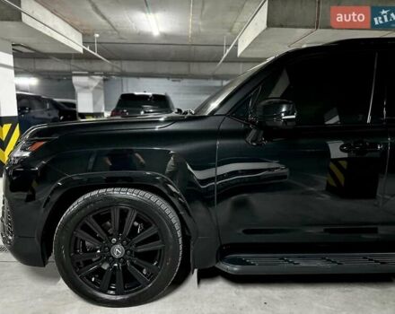 Черный Лексус ЛХ, объемом двигателя 3.45 л и пробегом 26 тыс. км за 137000 $, фото 5 на Automoto.ua