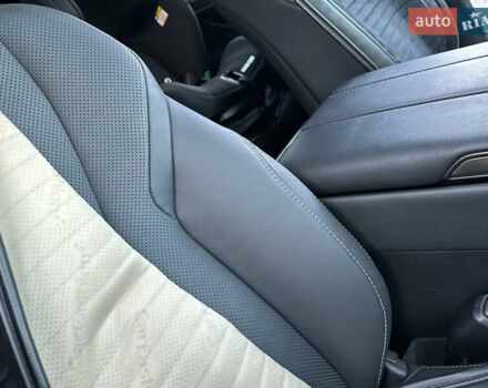 Чорний Лексус ЛХ, об'ємом двигуна 3.35 л та пробігом 120 тис. км за 99000 $, фото 83 на Automoto.ua