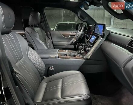 Черный Лексус ЛХ, объемом двигателя 3.45 л и пробегом 26 тыс. км за 137000 $, фото 48 на Automoto.ua