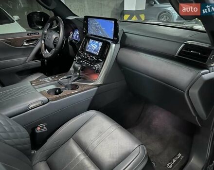 Черный Лексус ЛХ, объемом двигателя 3.45 л и пробегом 26 тыс. км за 137000 $, фото 46 на Automoto.ua
