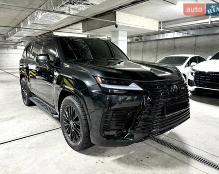 Черный Лексус ЛХ, объемом двигателя 3.35 л и пробегом 35 тыс. км за 125000 $, фото 16 на Automoto.ua