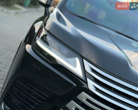 Чорний Лексус ЛХ, об'ємом двигуна 3.35 л та пробігом 120 тис. км за 99000 $, фото 19 на Automoto.ua