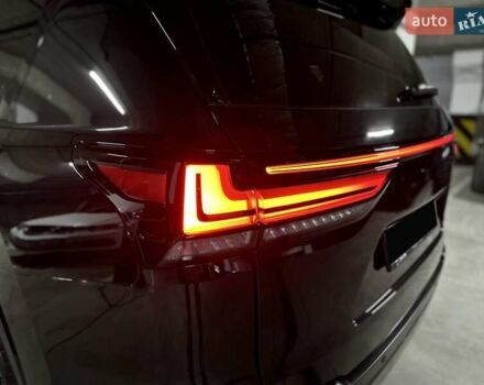 Черный Лексус ЛХ, объемом двигателя 3.45 л и пробегом 26 тыс. км за 137000 $, фото 10 на Automoto.ua
