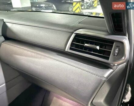 Черный Лексус ЛХ, объемом двигателя 3.35 л и пробегом 35 тыс. км за 125000 $, фото 36 на Automoto.ua