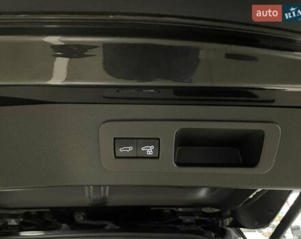 Лексус ЛХ 2023 в Львове на Automoto.ua Черный Лексус ЛХ, объемом двигателя 3.45 л и пробегом 38 тыс. км за 133700 $, фото 22 на Automoto.ua