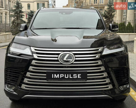 Черный Лексус ЛХ, объемом двигателя 3.45 л и пробегом 2 тыс. км за 139000 $, фото 3 на Automoto.ua