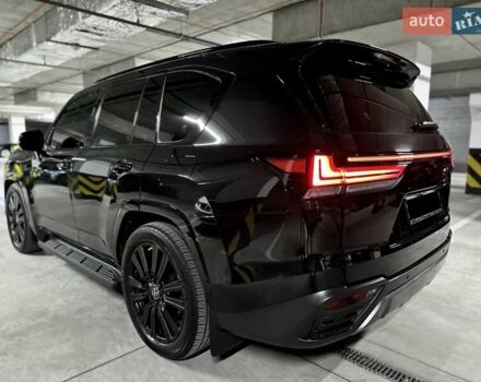Черный Лексус ЛХ, объемом двигателя 3.45 л и пробегом 26 тыс. км за 137000 $, фото 7 на Automoto.ua