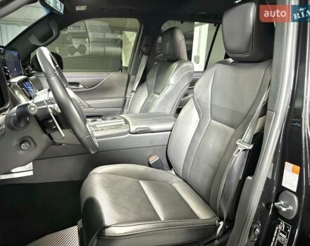 Черный Лексус ЛХ, объемом двигателя 3.35 л и пробегом 35 тыс. км за 125000 $, фото 23 на Automoto.ua