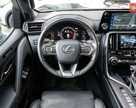 Черный Лексус ЛХ, объемом двигателя 3.45 л и пробегом 20 тыс. км за 130497 $, фото 8 на Automoto.ua