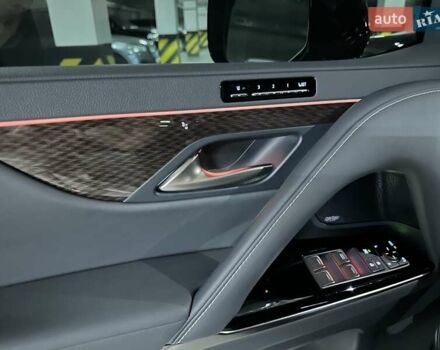 Черный Лексус ЛХ, объемом двигателя 3.45 л и пробегом 26 тыс. км за 137000 $, фото 23 на Automoto.ua