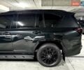 Черный Лексус ЛХ, объемом двигателя 3.35 л и пробегом 35 тыс. км за 125000 $, фото 5 на Automoto.ua