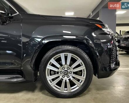 Черный Лексус ЛХ, объемом двигателя 3.45 л и пробегом 39 тыс. км за 133700 $, фото 102 на Automoto.ua