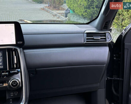 Чорний Лексус ЛХ, об'ємом двигуна 3.35 л та пробігом 120 тис. км за 99000 $, фото 44 на Automoto.ua