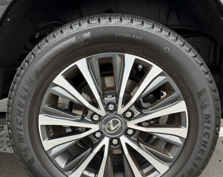 Черный Лексус ЛХ, объемом двигателя 3.35 л и пробегом 69 тыс. км за 114500 $, фото 8 на Automoto.ua