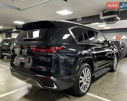Черный Лексус ЛХ, объемом двигателя 3.45 л и пробегом 39 тыс. км за 133700 $, фото 10 на Automoto.ua