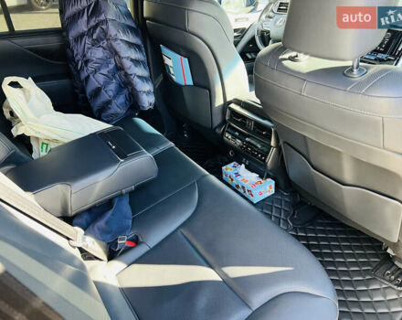 Лексус ЛХ 2023 в Одессе на Automoto.ua Черный Лексус ЛХ, объемом двигателя 3.35 л и пробегом 59 тыс. км за 114900 $, фото 10 на Automoto.ua