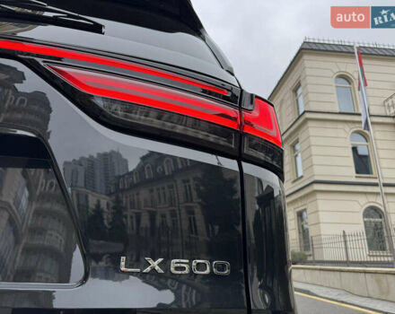 Черный Лексус ЛХ, объемом двигателя 3.45 л и пробегом 2 тыс. км за 139000 $, фото 24 на Automoto.ua
