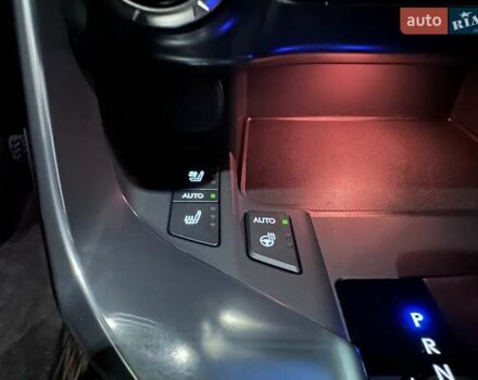 Черный Лексус ЛХ, объемом двигателя 3.45 л и пробегом 26 тыс. км за 137000 $, фото 55 на Automoto.ua