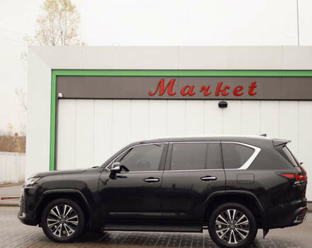 Черный Лексус ЛХ, объемом двигателя 3.35 л и пробегом 56 тыс. км за 116999 $, фото 10 на Automoto.ua