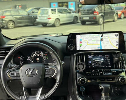 Черный Лексус ЛХ, объемом двигателя 3.35 л и пробегом 27 тыс. км за 123000 $, фото 9 на Automoto.ua