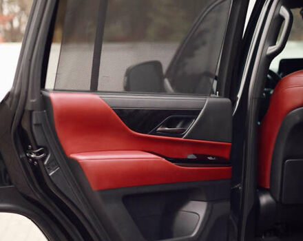 Черный Лексус ЛХ, объемом двигателя 3.35 л и пробегом 56 тыс. км за 116999 $, фото 18 на Automoto.ua