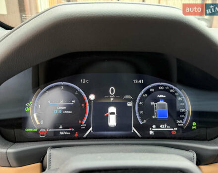 Чорний Лексус ЛХ, об'ємом двигуна 3.35 л та пробігом 8 тис. км за 135000 $, фото 1 на Automoto.ua